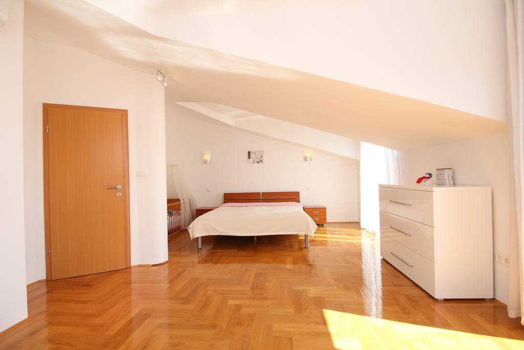 טרוגיר Apartman Dominik מראה חיצוני תמונה