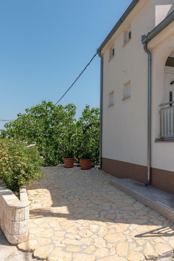 טרוגיר Apartman Dominik מראה חיצוני תמונה