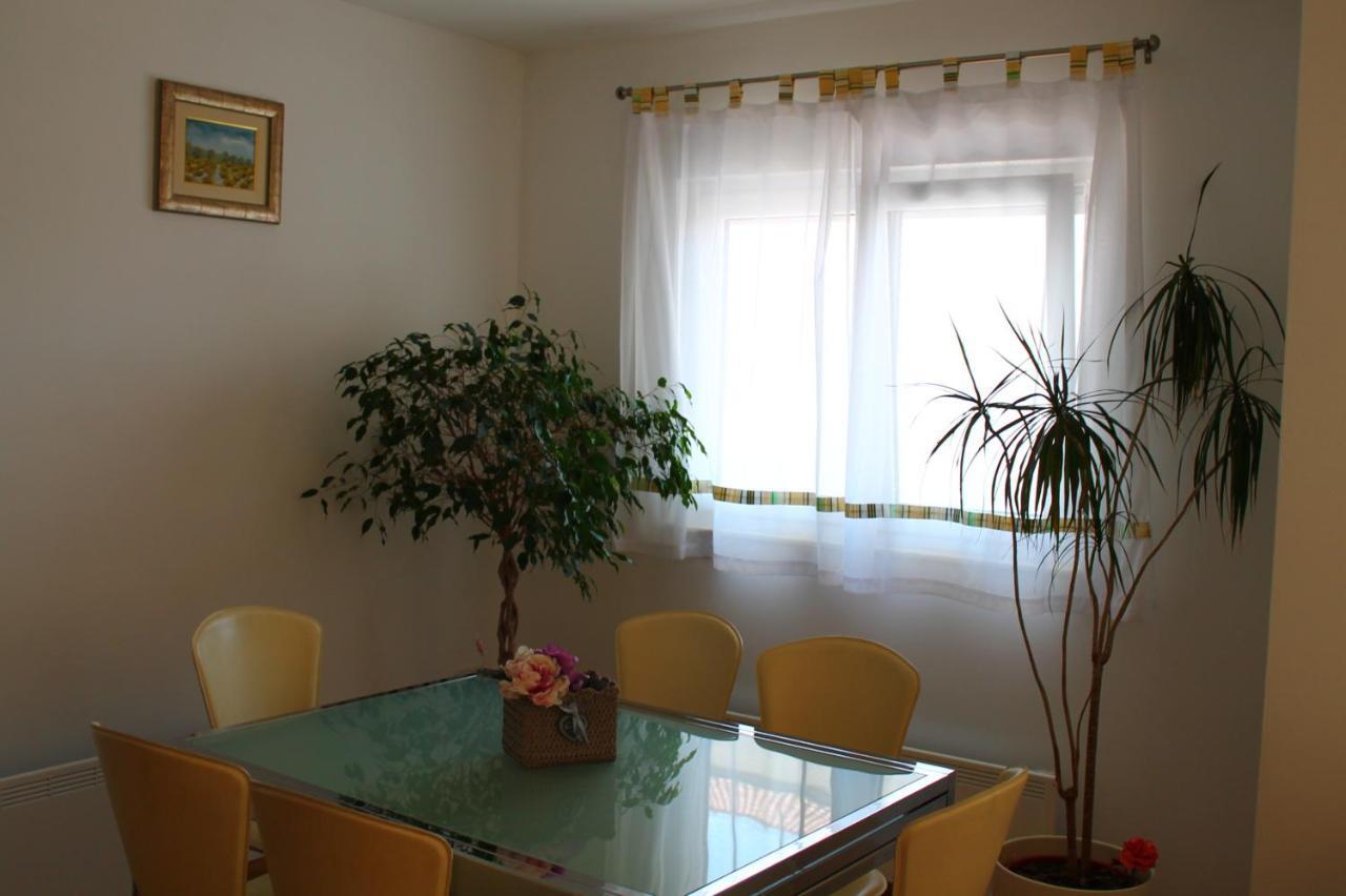 טרוגיר Apartman Dominik מראה חיצוני תמונה